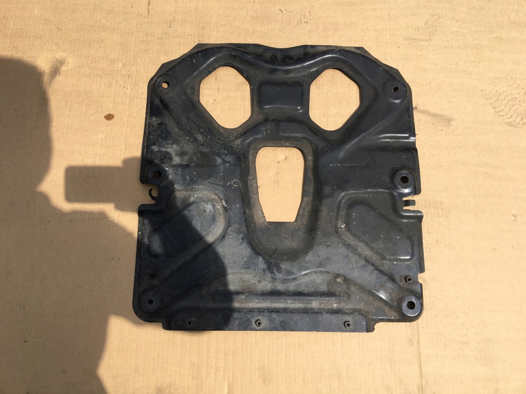 фото №1, Защита pod двигатель mazda 6 gj оригинал