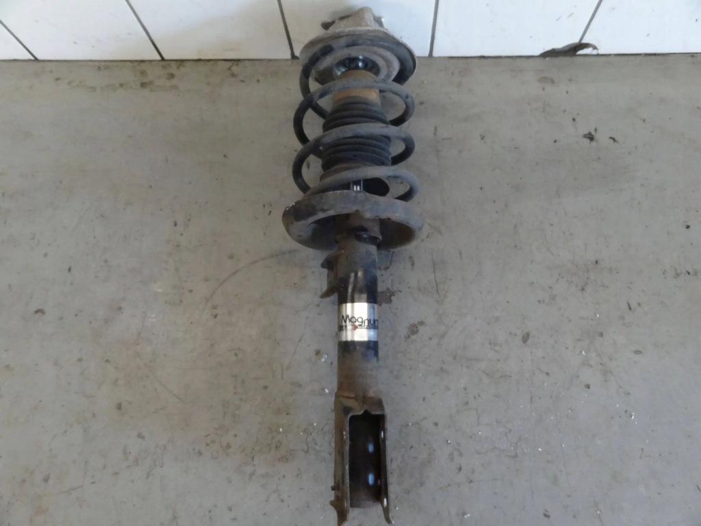 Купити Mb w168 1.6 b 99 амортизаторна стійка правий перед передній