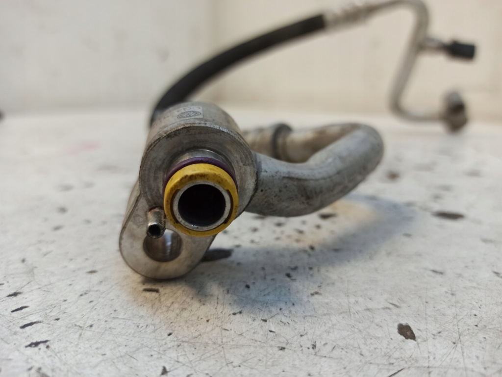 фото №4, Audi q7 4l трубка шланг кондиционер 7l6820721aa