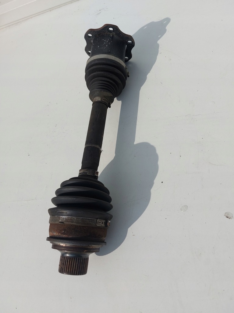 фото №1, Приводной вал перед 8w0 audi a4 b9 3.0 tdi eu