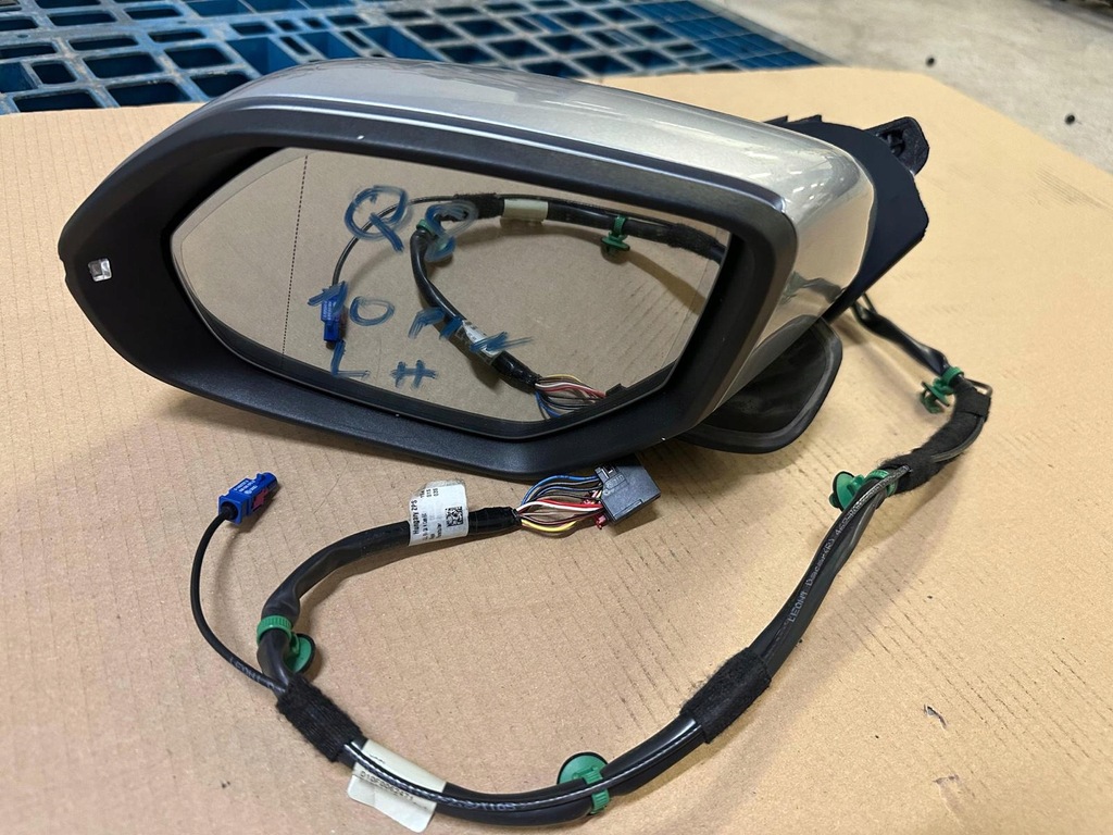 фото №1, Дзеркало ліва q8 audi 4m8 10 pin камера