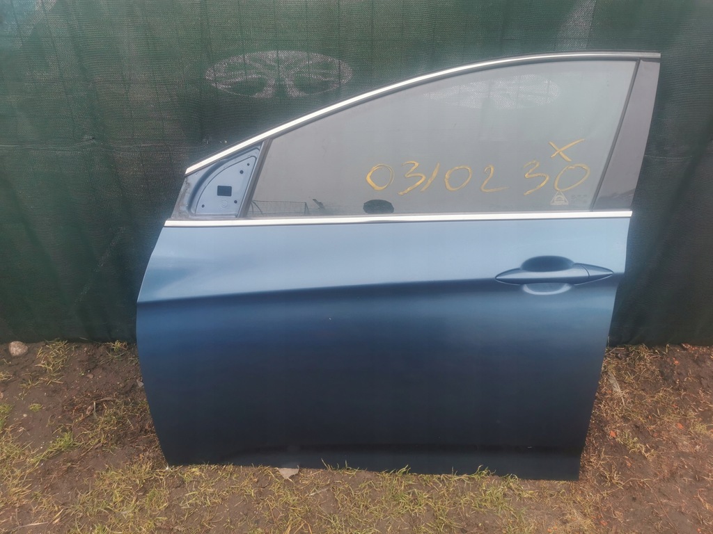 фото №1, Hyundai i40 дверь левая перед yu6