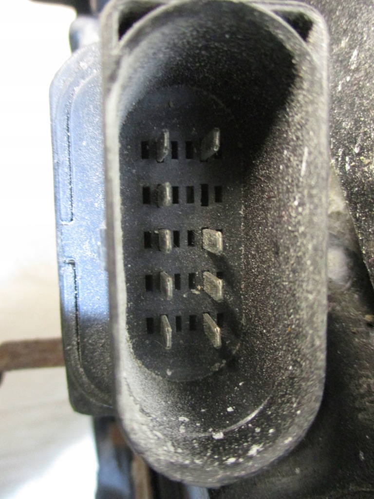 фото №7, Audi a6 c6 правый лампа