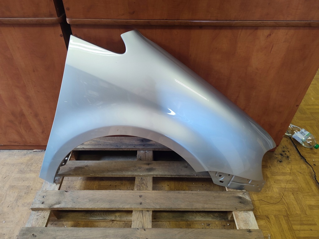 фото №14, Крила правий перед vw touran przedlift la7w