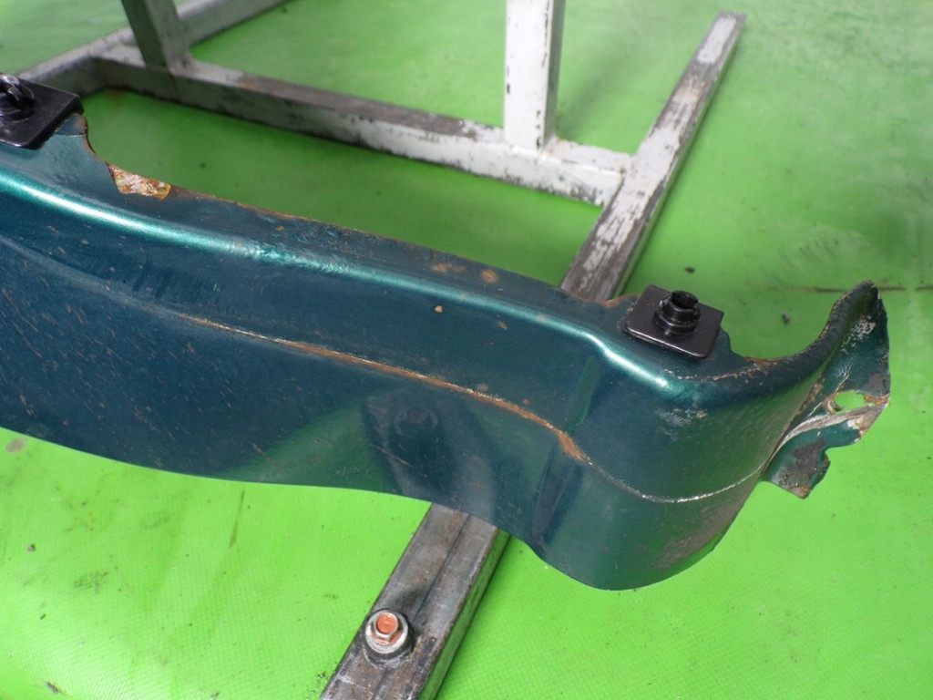 фото №6, Subaru impreza gc крила перед передній лак 64c