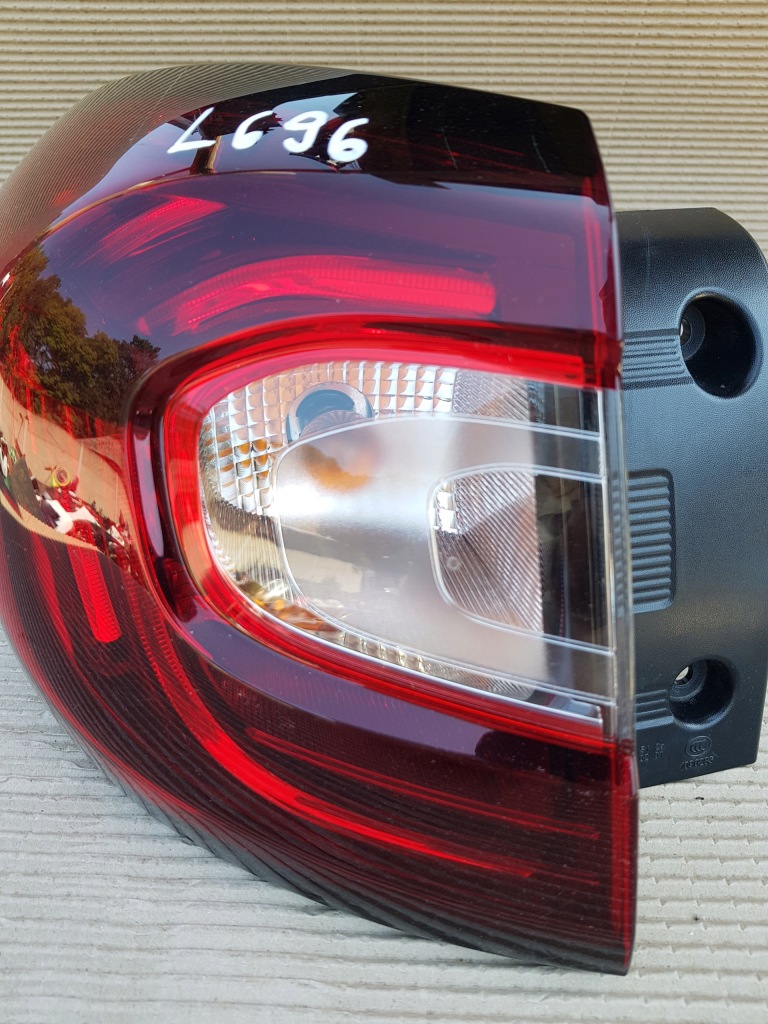 Renault captur рестайлинг  led левая фара задний  задняя 265557849r Доставка