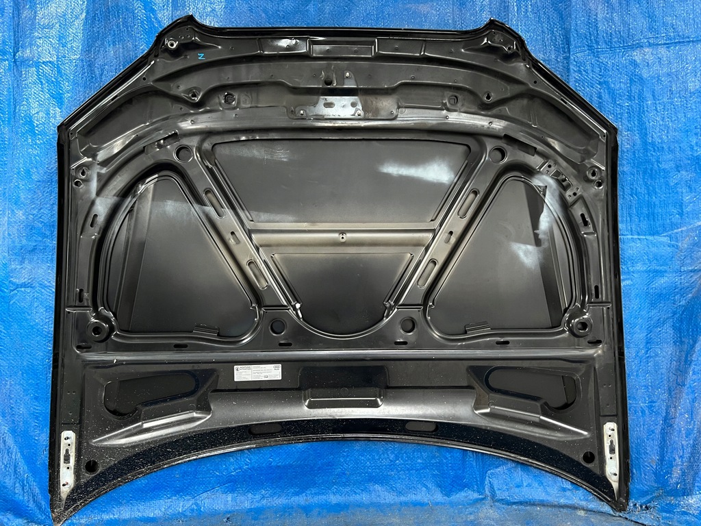 фото №3, Audi a4 b7 sedan капот