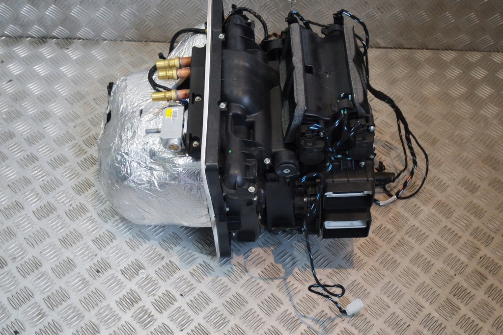 фото №1, Обігрівач комплектна ferrari 488 872946 2