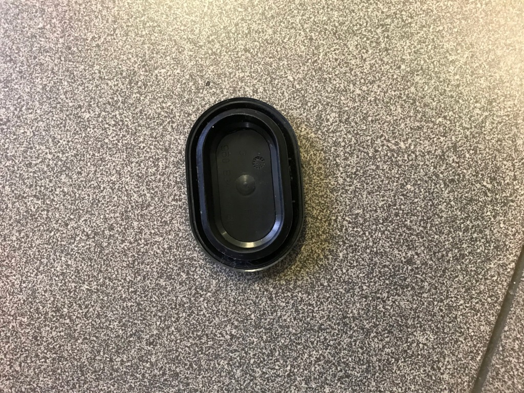 фото №4, Заглушка citroen peugeot opel toyota jumpy expert vivaro