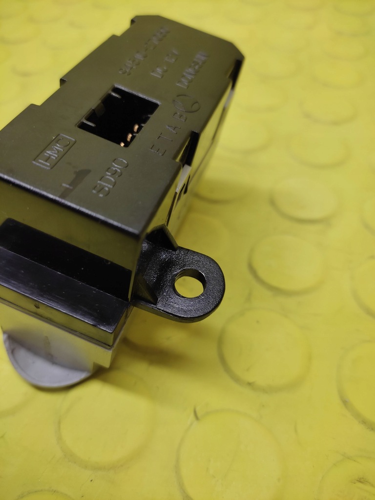 фото №4, Hyundai coupe часы 9451027050