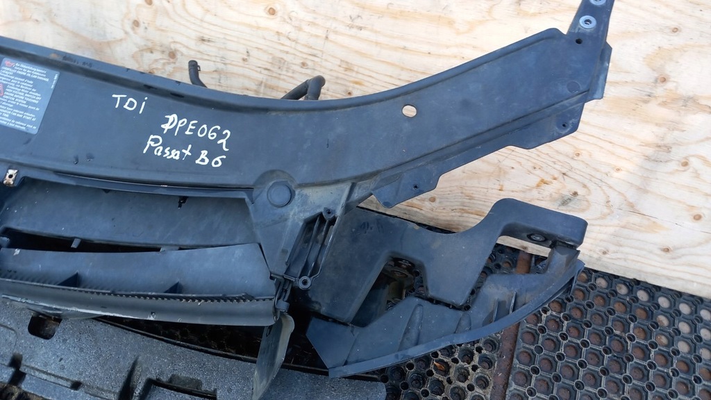 фото №2, Vw passat b6 tdi pas передний комплект