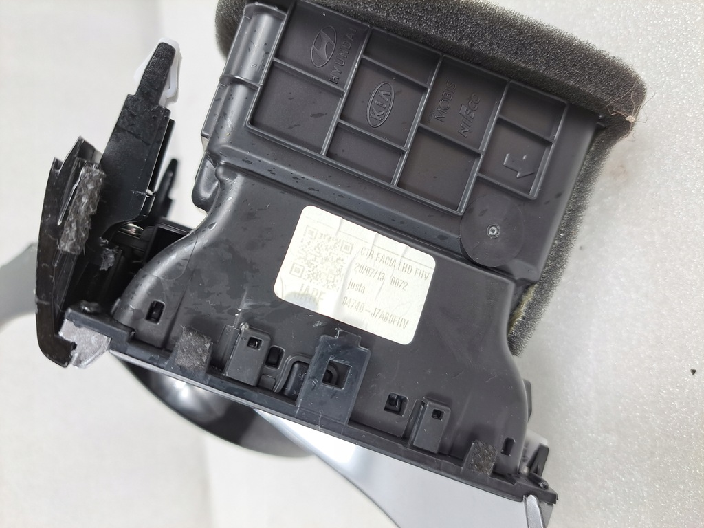 фото №6, Kia proceed gt решётка обдув средняя