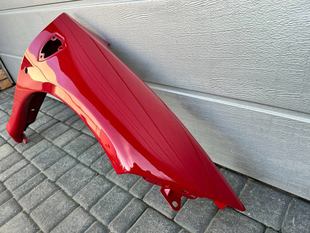 Крила передній перед правий ferrari 458 italia Ціна