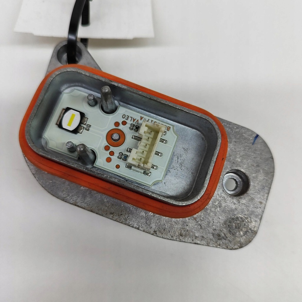 фото №6, Bmw i3 2020 модуль управляющий балласт led