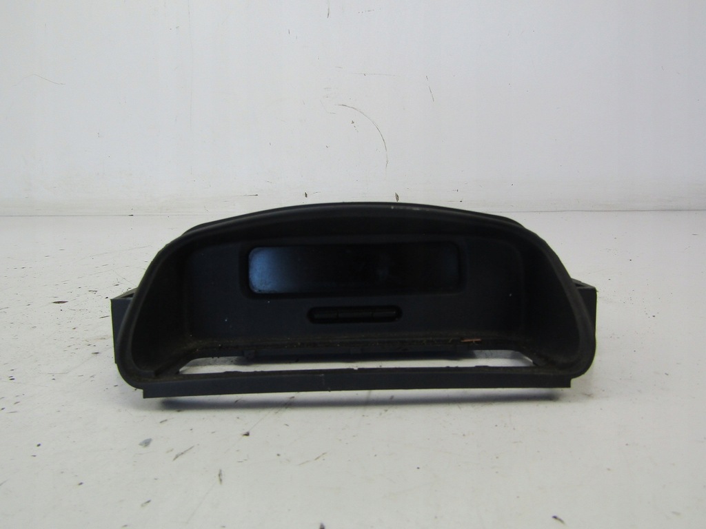 фото №1, Renault clio 2 ii дисплей радио + рамка 01-03 5d ph2 p8200028364a