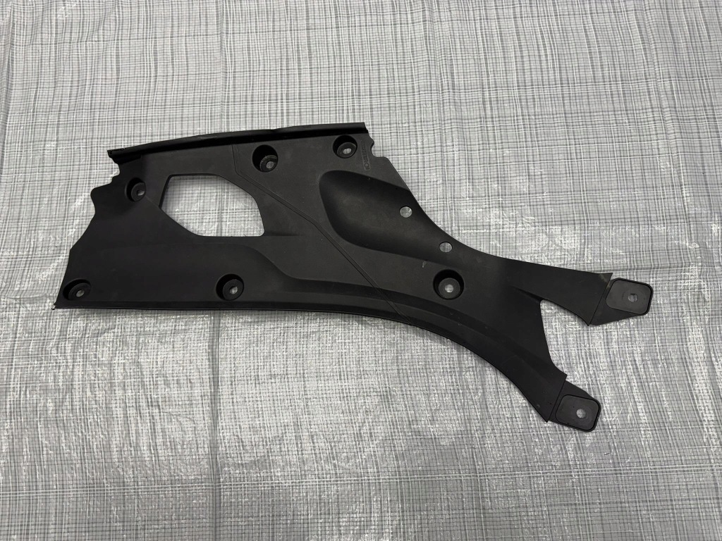 фото №1, Захист поперечина передній maserati grecale folgore 670177544