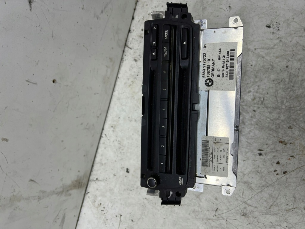 фото №1, Bmw 3 e90 e91 2008 панель / радиопроигрыватель cd/dvd/gps