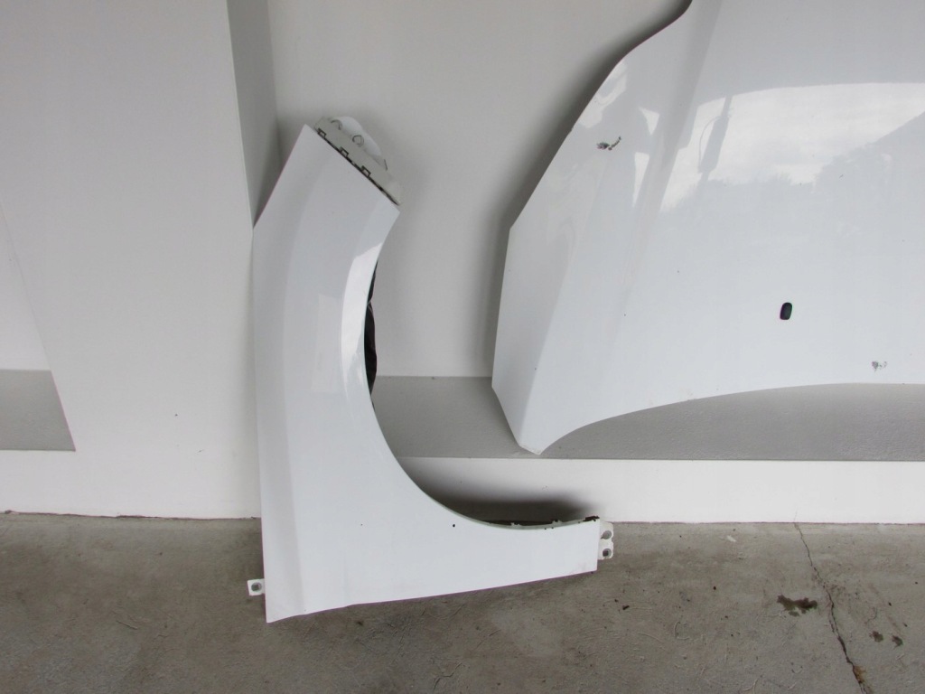 Бампер передній перед капот ремінь крило ford focus mk3 білий Ціна