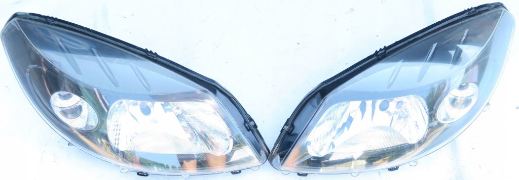 фото №1, Фара лампа лівий ліва правий права перед передня dacia sandero stepway