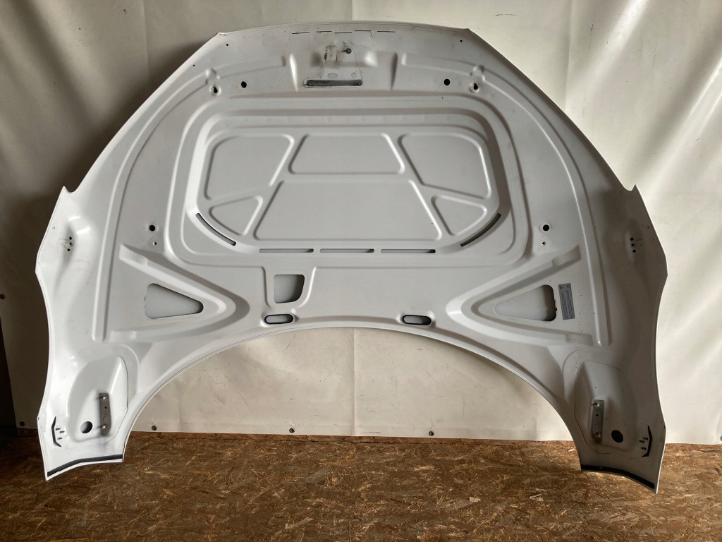 Капот перед передня audi r8 420 Оригінал