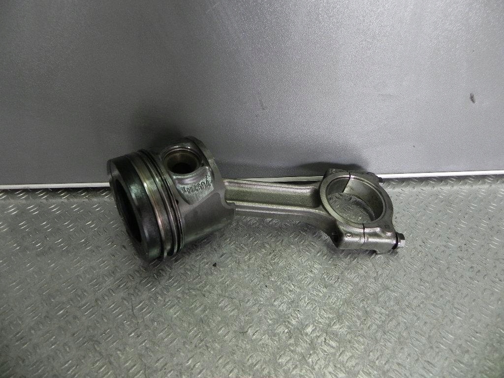 фото №1, Renault clio iv 1.5 dci поршень з шатун