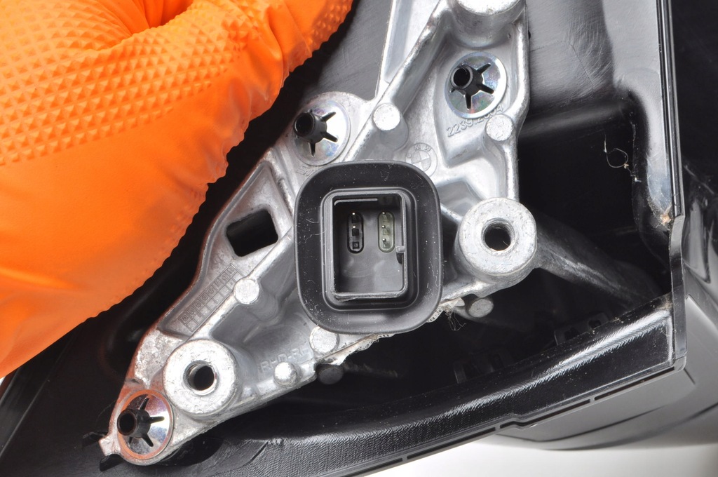 фото №12, Toyota supra mk5 gr зеркало правое 5 pin 23r anglik