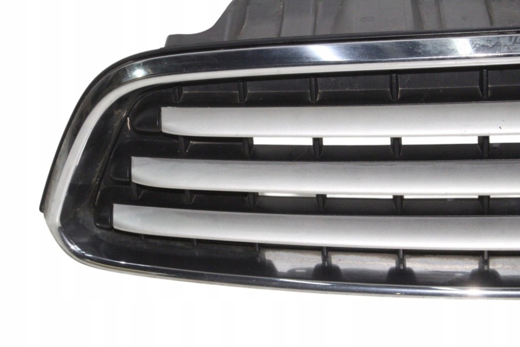 фото №9, Решётка радиатора mini countryman r60 9801582 2.0l дизель 82kw 2010