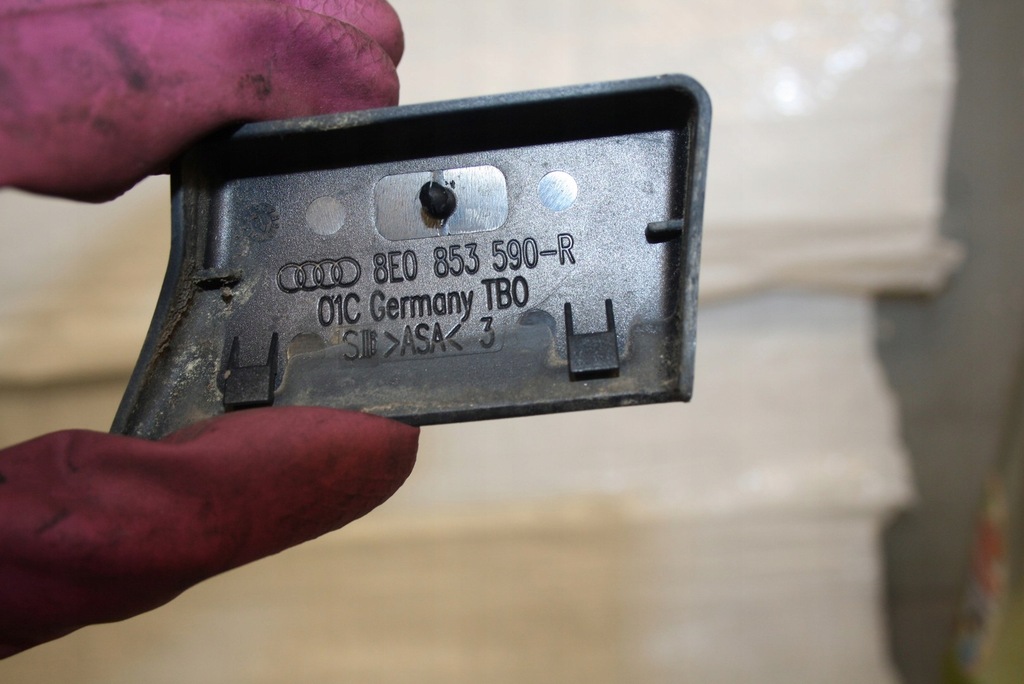 фото №16, Audi a4 b6 накладка стійка права 8e0853590