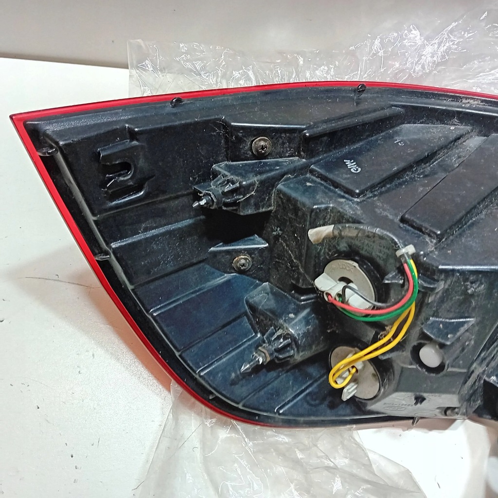 фото №12, Kia rio 2013 po правая лампы задние