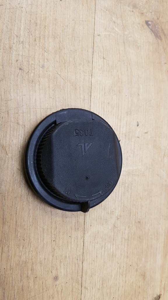 фото №1, Заглушка крышка лампы перед ford b-max