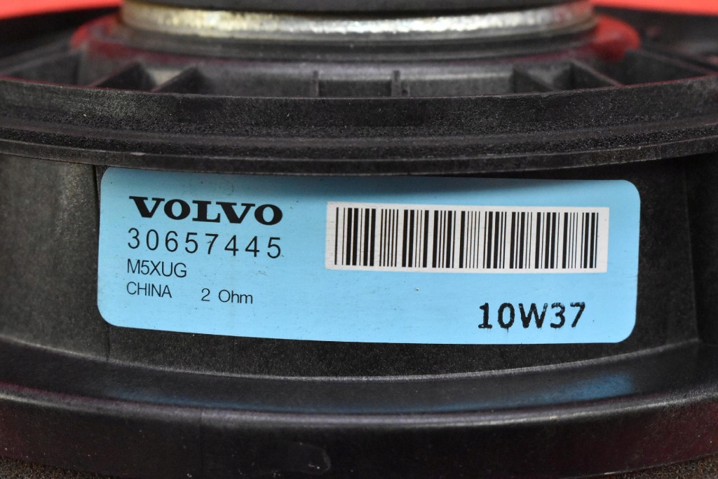 Динамик левый передок  30657445 volvo s60 2 2 10-13 Недорого