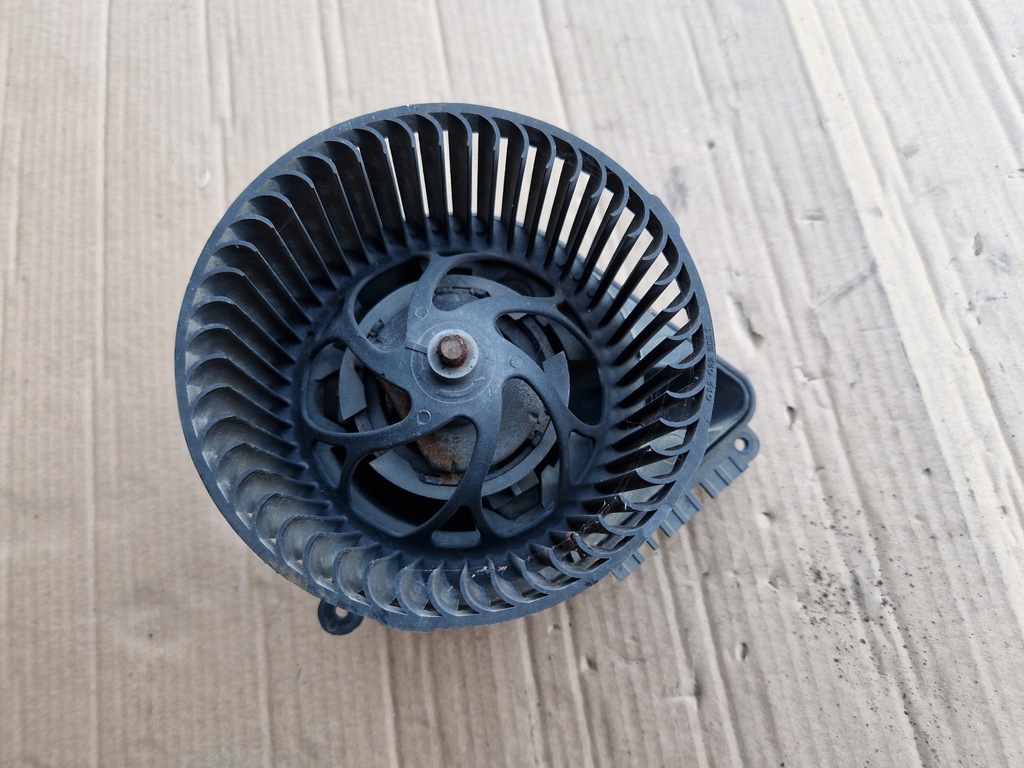 фото №5, Вентилятор повітродувка обігрівача vw lt mercedes sprinter 95-06r f665869q