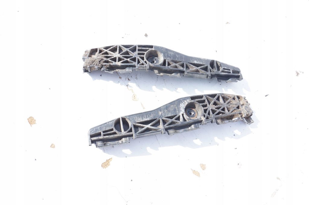 фото №1, Напрямна бампера правий задня toyota rav4 iii 3 fl