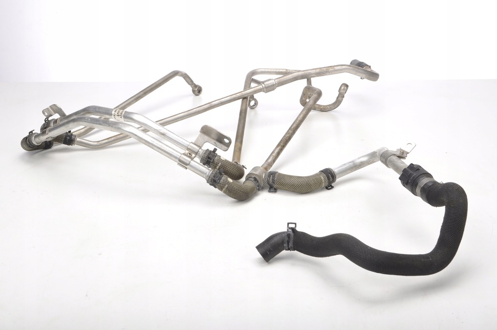 фото №10, Aston martin db11 5.2 труба шланг wody