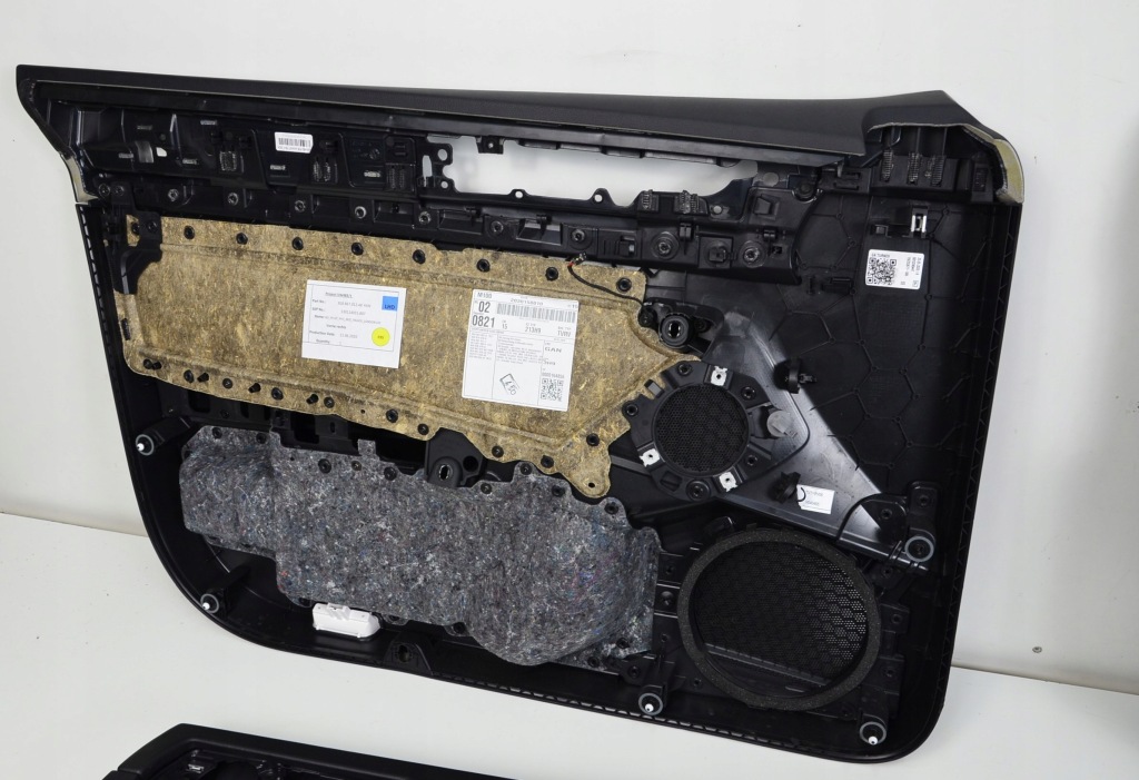 фото №5, Vw arteon fl обивка дверь перед задняя