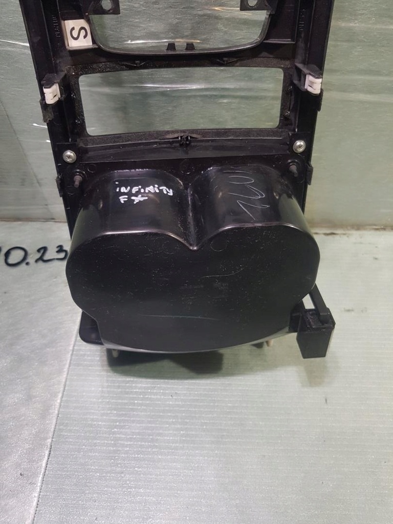 фото №5, Dekor бардачок кронштейн na кружки infiniti fx 30d