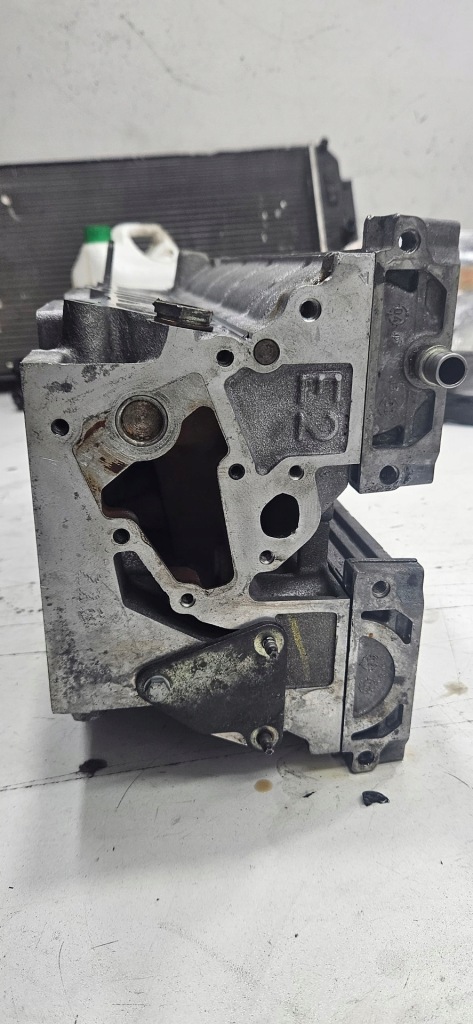 фото №7, Головка gotowa do монтажа peugeot 607 2.2 бензин