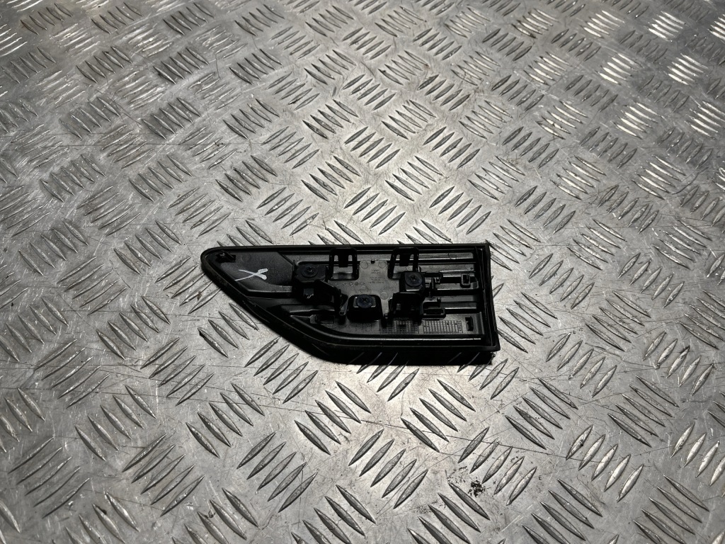 Молдинг крыла правый перед renault arkana lift 23- Цена