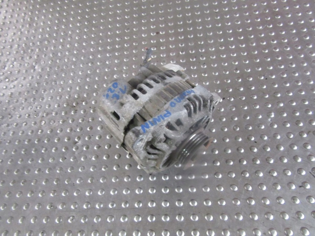 фото №1, Mitsubishi pajero pinin 1.8i 2002 генератор