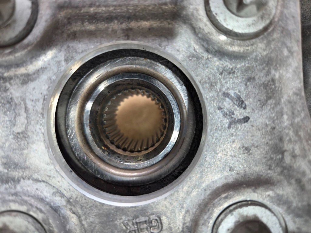 Mercedes w117 w246 w242 gla cla glb поворотний кулак задня права a2464230220 z687 Недорого