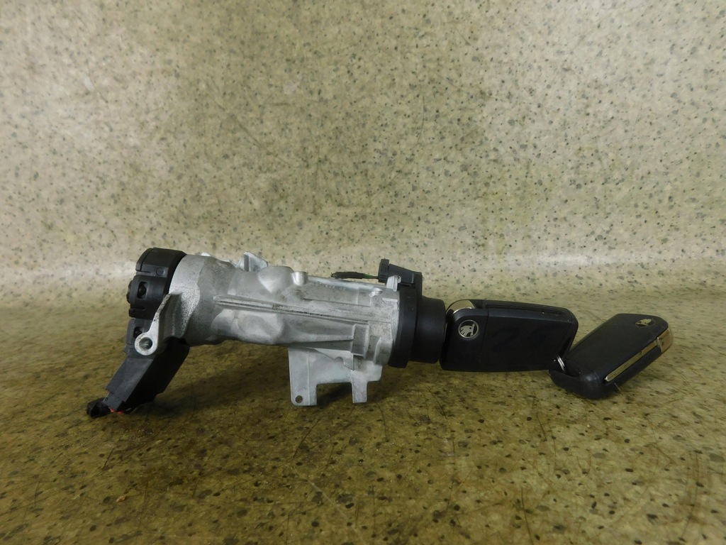 фото №9, 04b907445 dcm6.2v набор стартовый skoda fabia iii 1.4 tdi 2015