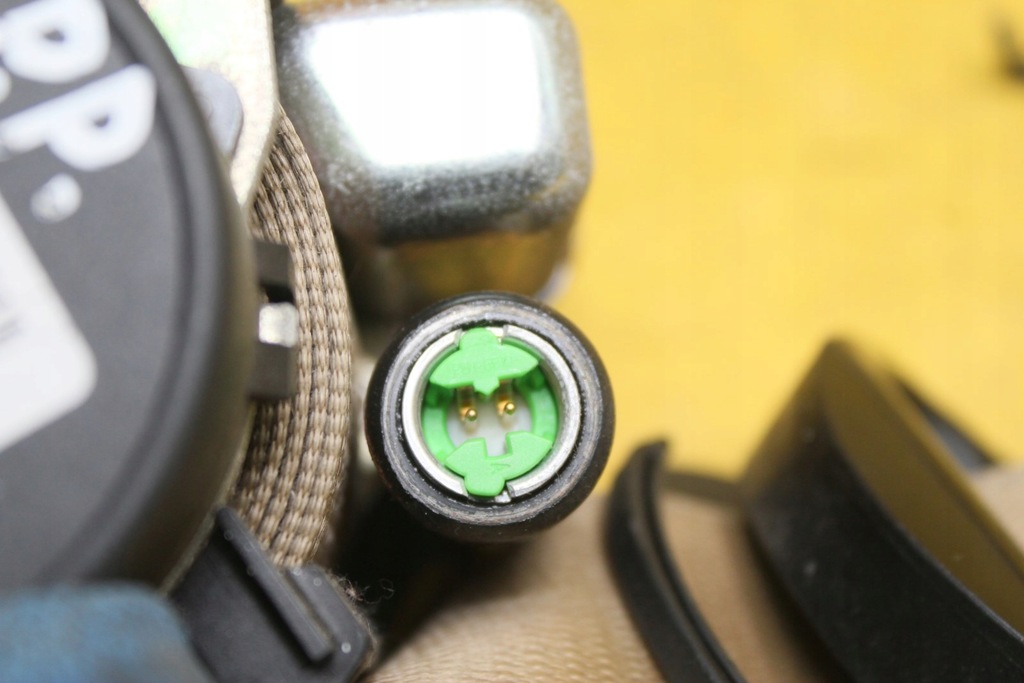 фото №5, Pas безопасности правый перед 605369000 cls w219