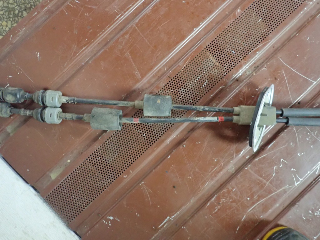 фото №10, Hyundai i30 ii 1.6 домкрат выборщик тросы переключения передач 43794-a6300 8461