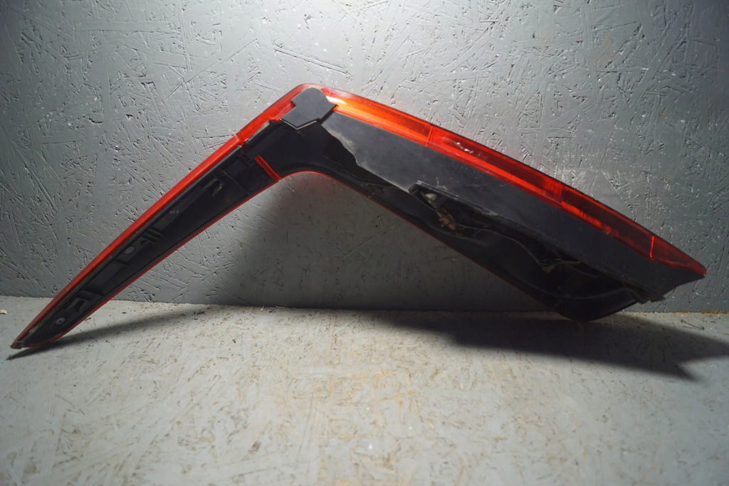 фото №13, Лампа правий задня nissan note e11 lift s1143