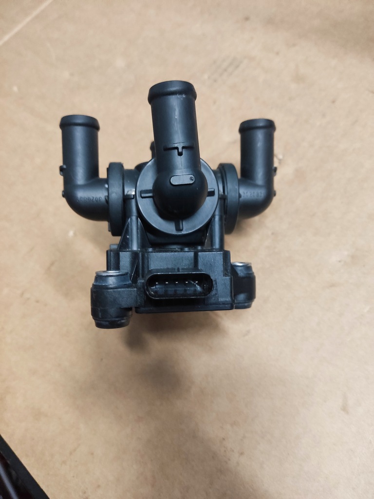 фото №6, Клапан электромагнитный управление отопитель audi e-tron 4ke963375h