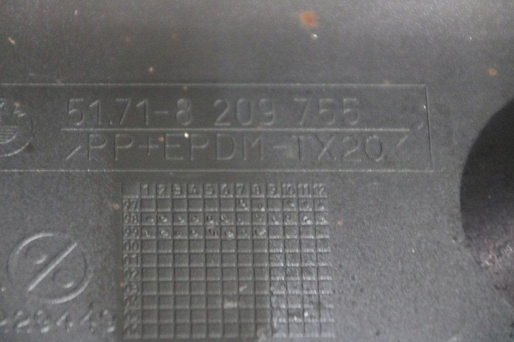 фото №9, Bmw оригинальный номер 8209755 молдинг порог