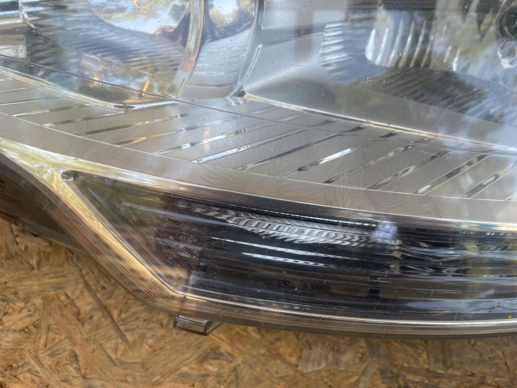 фото №4, Citroen c5 iii ліва передня лампа anglia