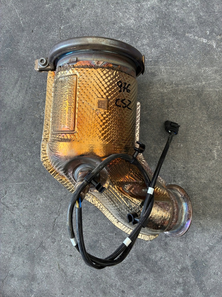 фото №1, Porsche panamera 971 976 lift 2024 катализатор правый 976254352b