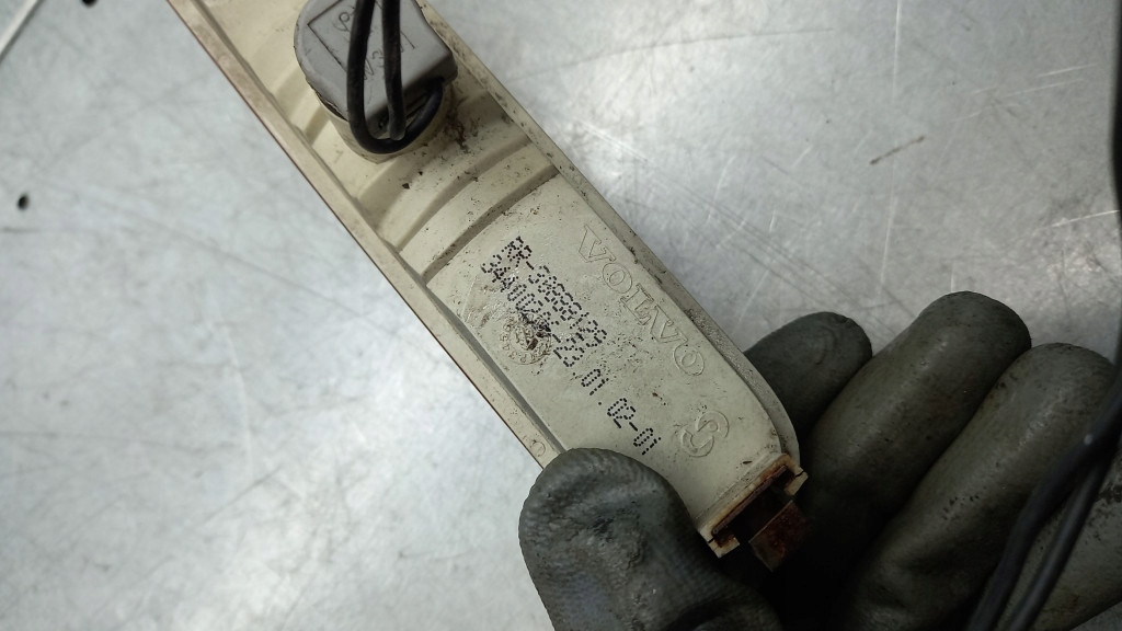 фото №5, Габаритний ліхтар права задня volvo s40 v40 00-04r 30888129