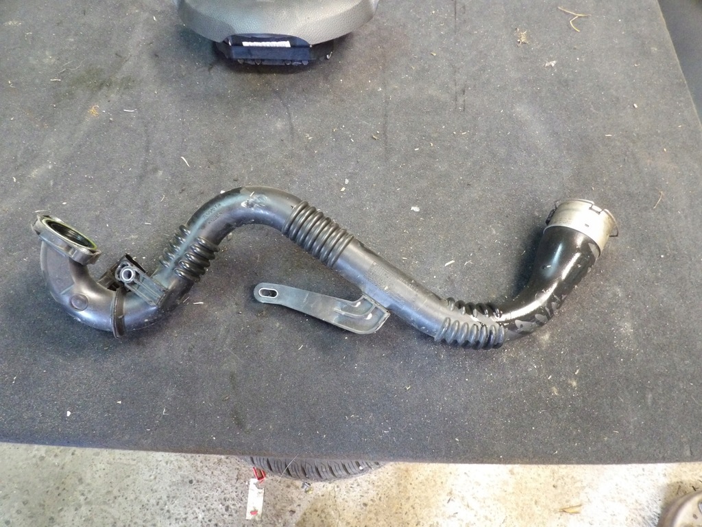 фото №1, Труба интеркулер 1.3 dacia duster i